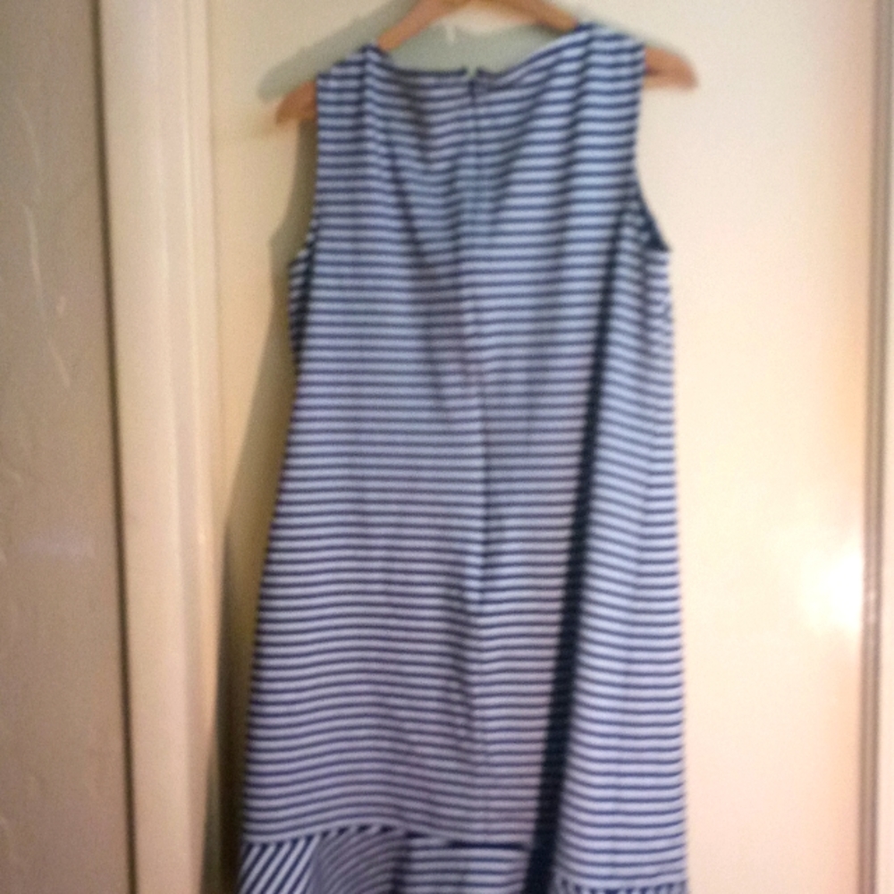 XL stripe lanes end knee length